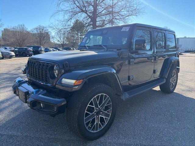 Used 2024 Jeep Wrangler High Altitude image 2