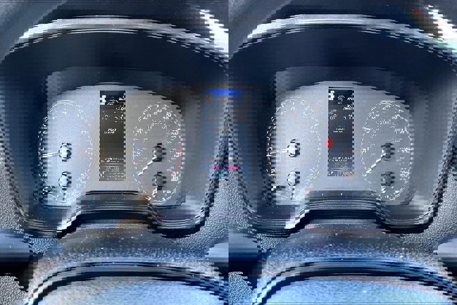 Certified 2024 Toyota Corolla LE image 25