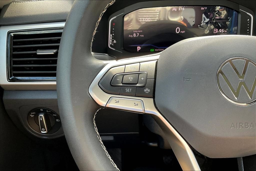 Used 2023 Volkswagen Atlas SE w/ Panoramic Sunroof Package FWD image 15