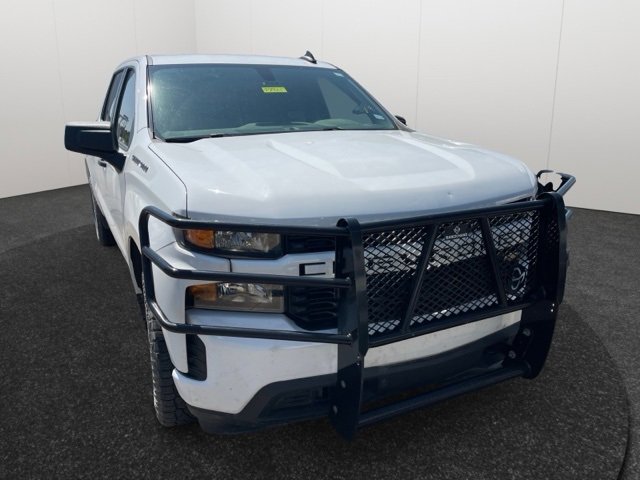 Used 2022 Chevrolet Silverado 1500 Custom image 2