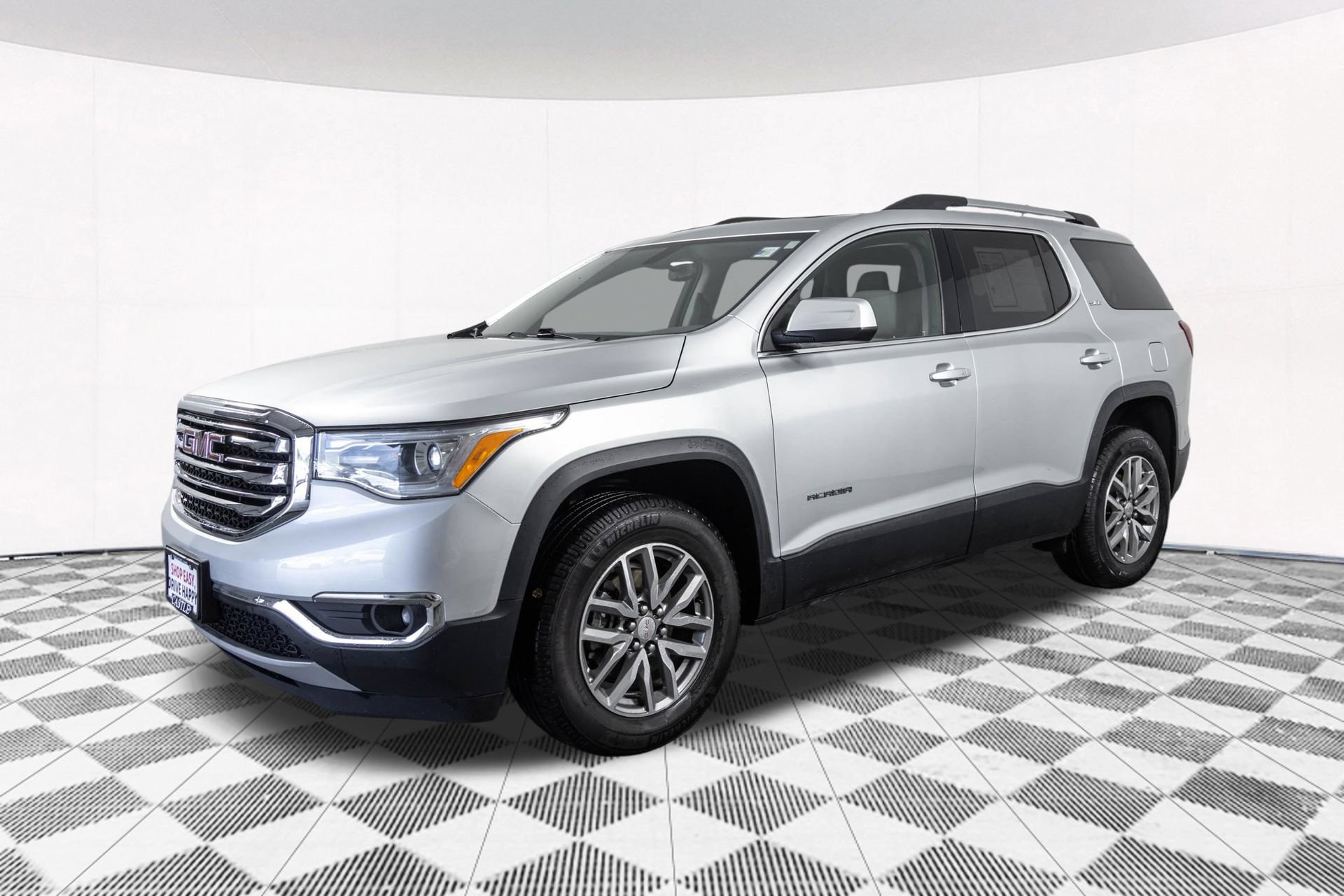 Used 2018 GMC Acadia SLE FWD image 13
