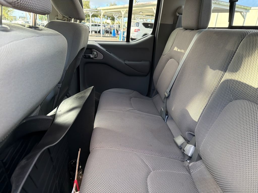 Used 2014 Nissan Frontier SV w/ SV Value Truck Package image 30