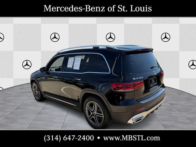 Used 2021 Mercedes-Benz GLB 250 4MATIC image 4