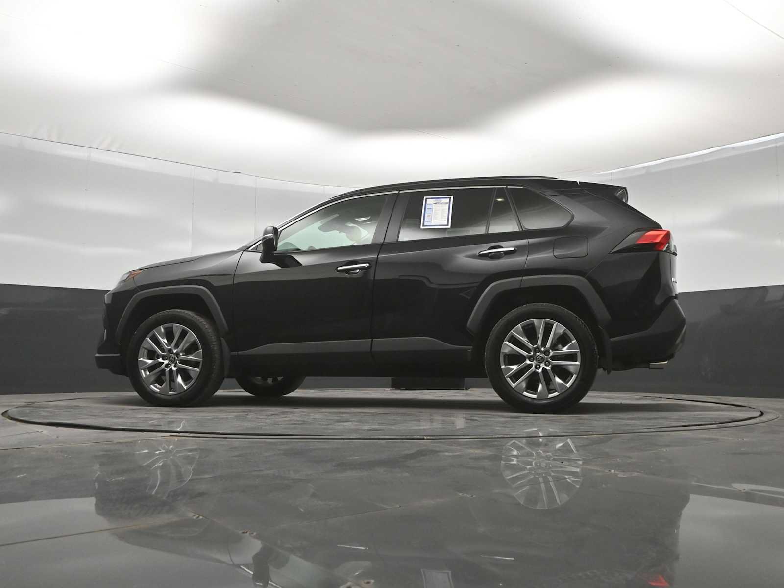 Used 2024 Toyota RAV4 Limited w/ Advanced Technology Package AWD/4WD image 40