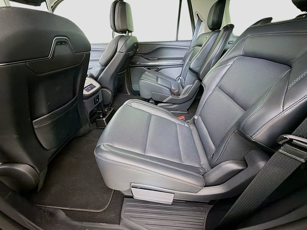 Used 2025 Lincoln Navigator Reserve AWD/4WD image 29