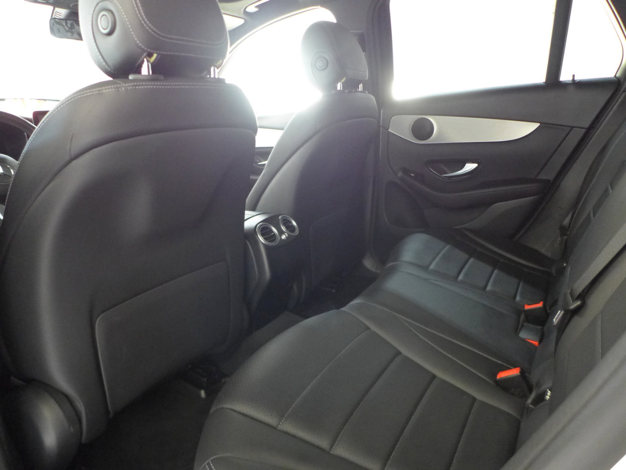 Used 2020 Mercedes-Benz GLC 300 image 57