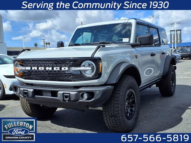 New 2026 Ford Bronco Badlands AWD/4WD image 1