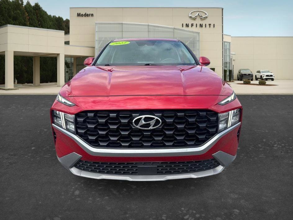 Used 2023 Hyundai Santa Fe SE AWD/4WD image 2