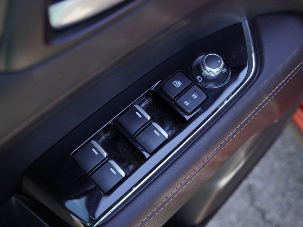 Used 2024 MAZDA CX-5 Signature image 9