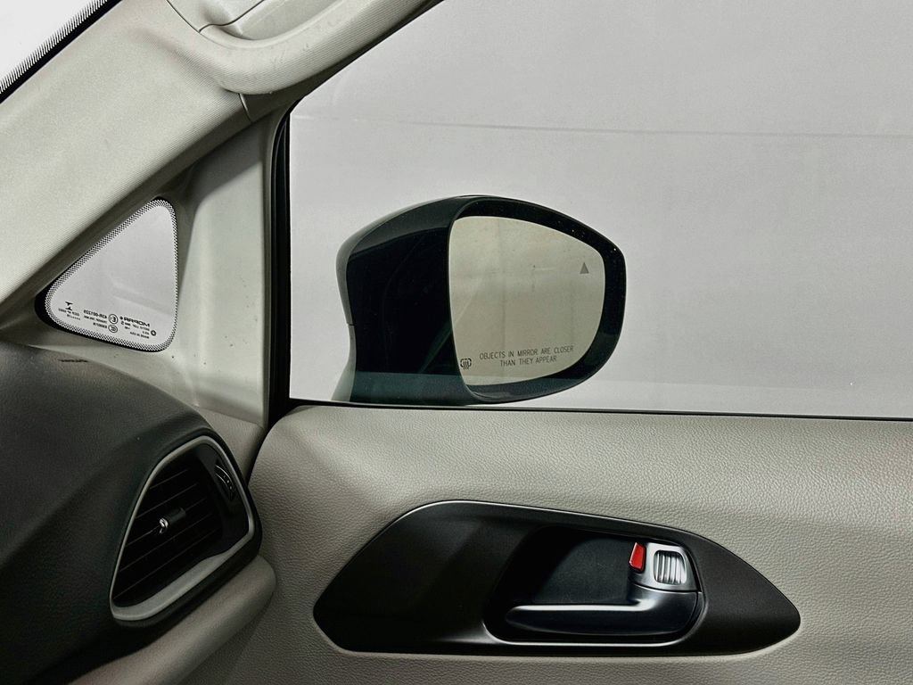 Certified 2020 Chrysler Pacifica Touring-L Plus FWD image 25