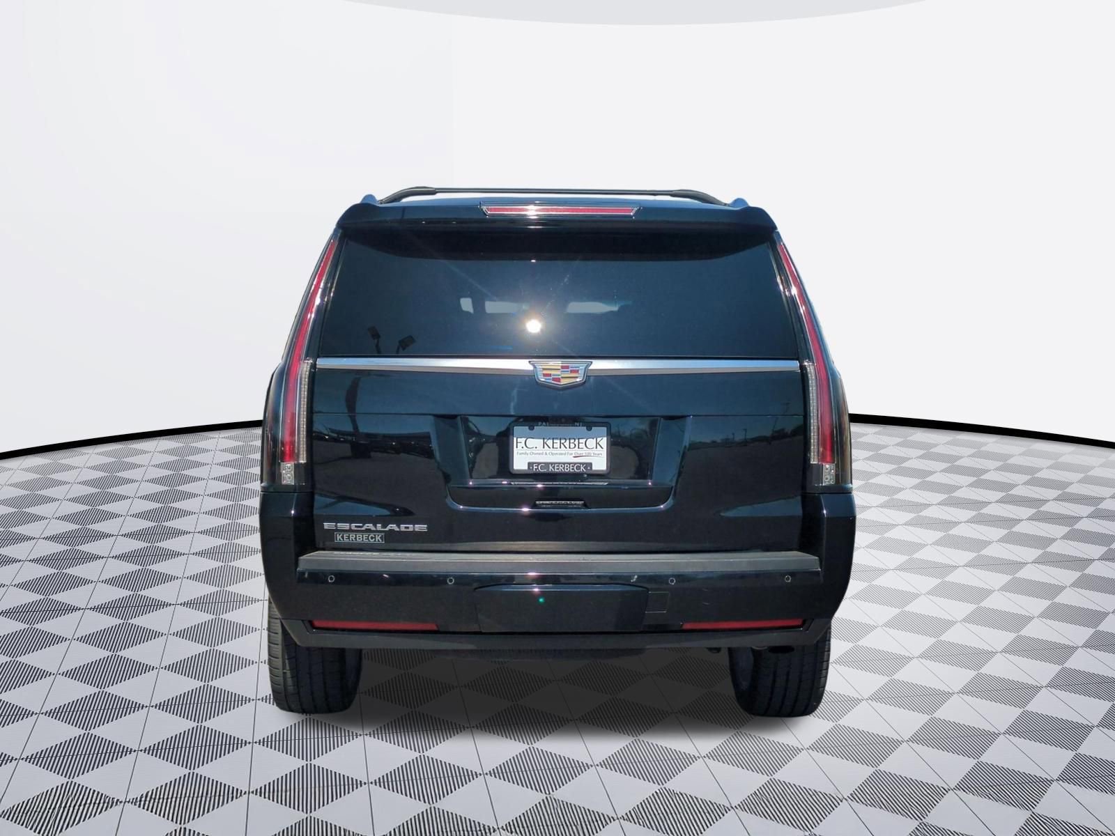 Certified 2020 Cadillac Escalade Luxury image 7
