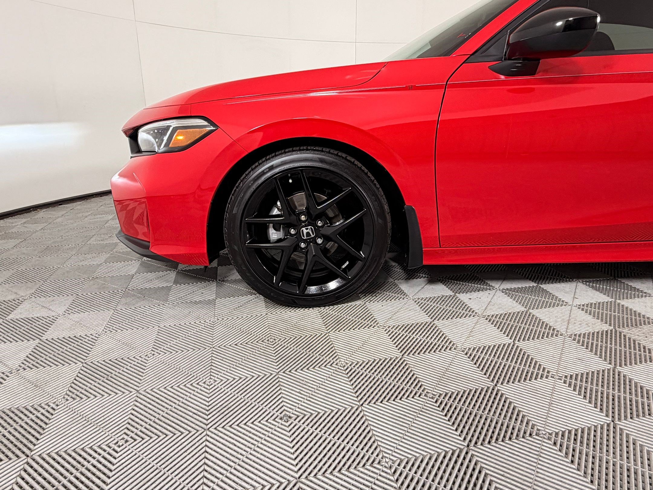 Certified 2025 Honda Civic Sport image 29