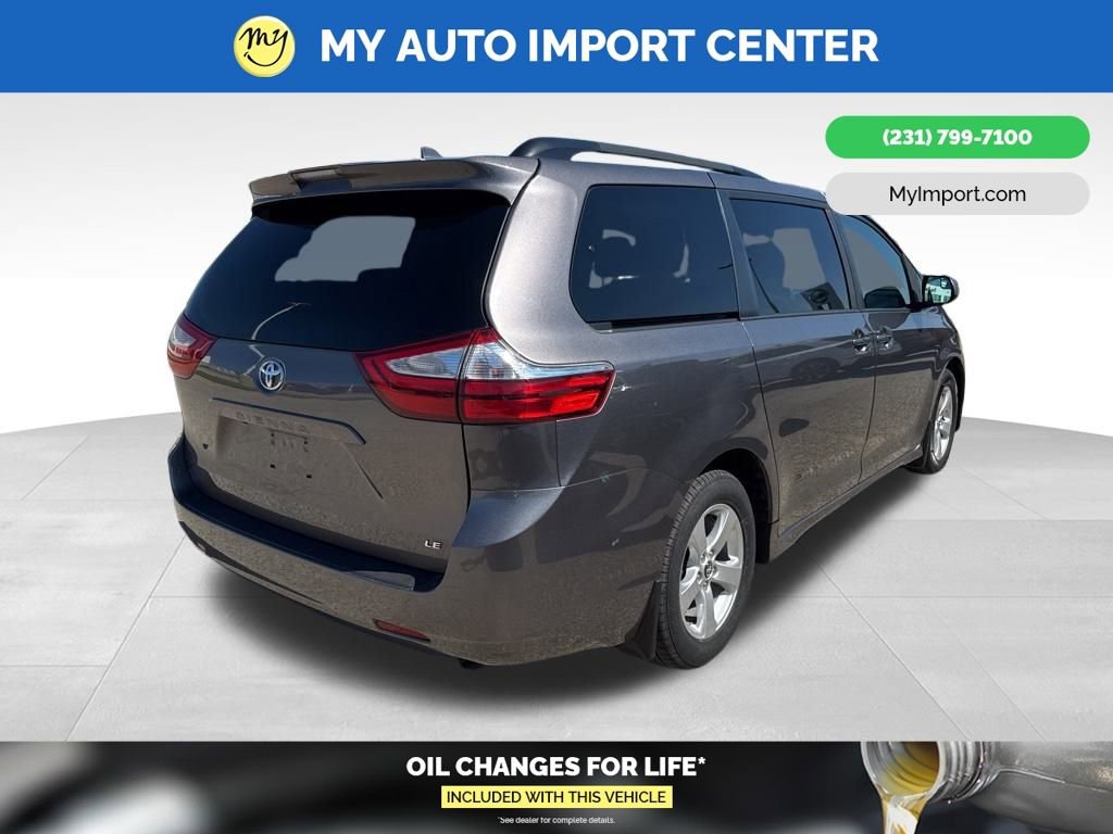 Used 2019 Toyota Sienna LE image 7