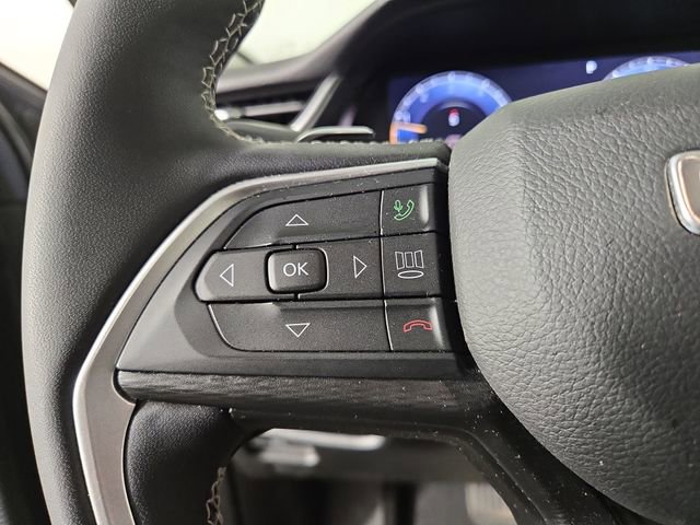 Used 2023 Jeep Grand Cherokee Laredo w/ Luxury Tech Group I image 22