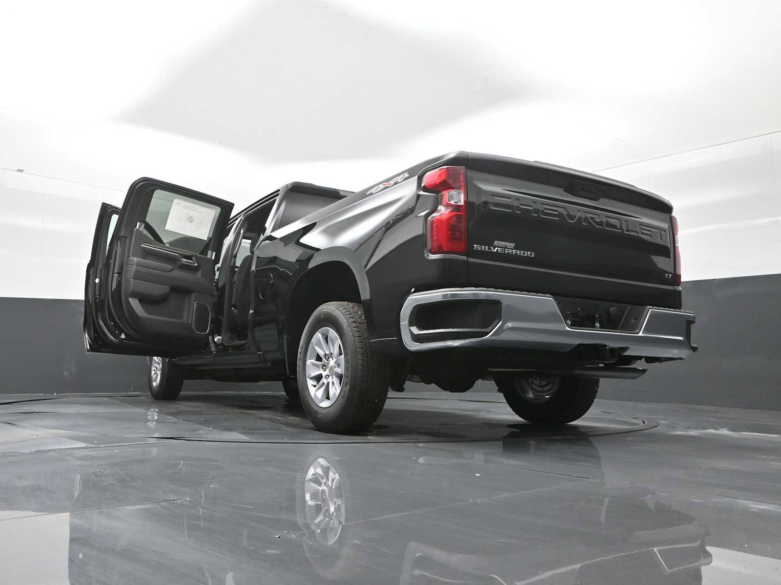 New 2026 Chevrolet Silverado 1500 LT w/ Protection Package image 31