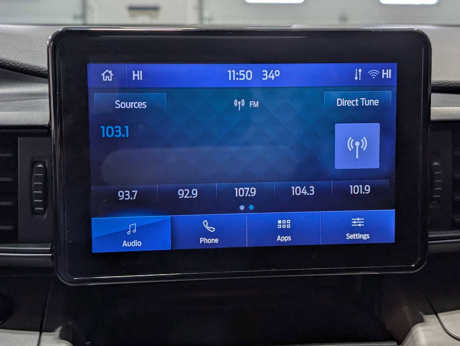 Certified 2023 Ford Explorer XLT image 25