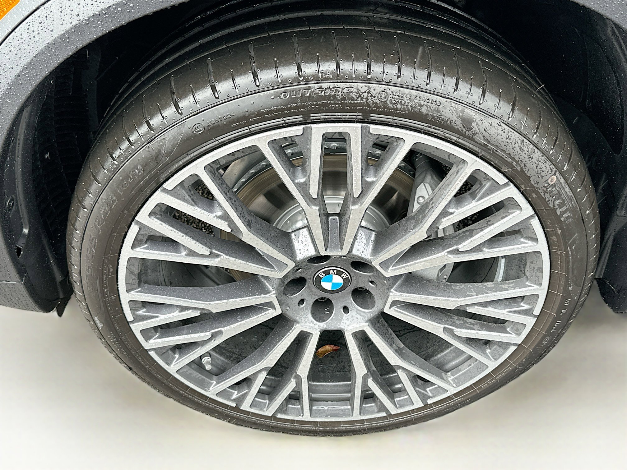 New 2026 BMW X5 sDrive40i image 25