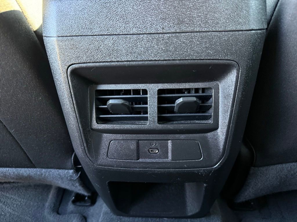 Used 2024 Chevrolet Colorado LT w/ LT Convenience Package image 12