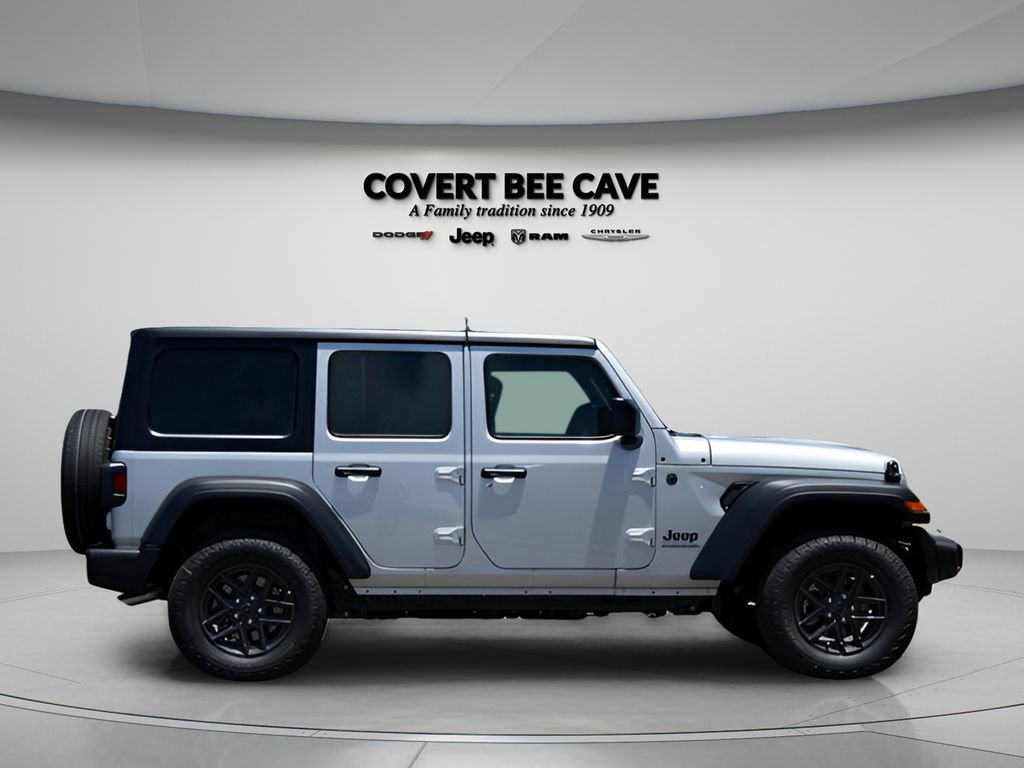 Used 2024 Jeep Wrangler Sport S image 3