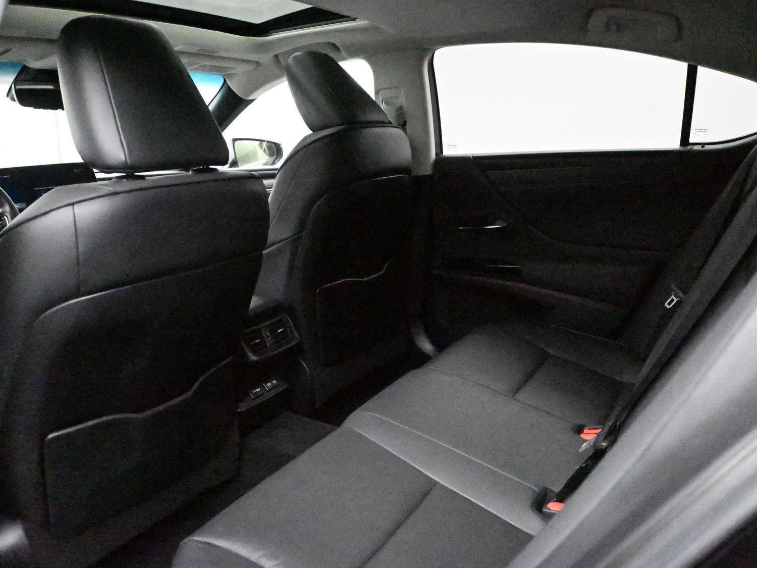 Used 2023 Lexus ES 250 w/ Premium Package AWD/4WD image 11