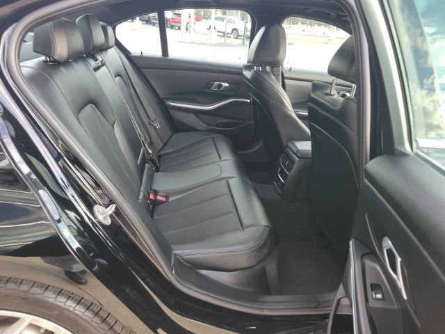 Used 2026 BMW 330i xDrive Sedan image 22