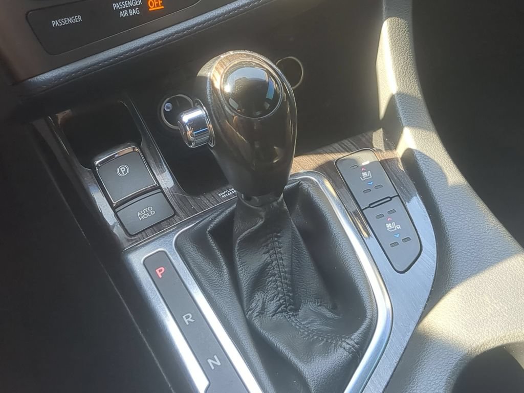 Used 2013 Kia Optima SX w/ Chrome Limited Pkg FWD image 23