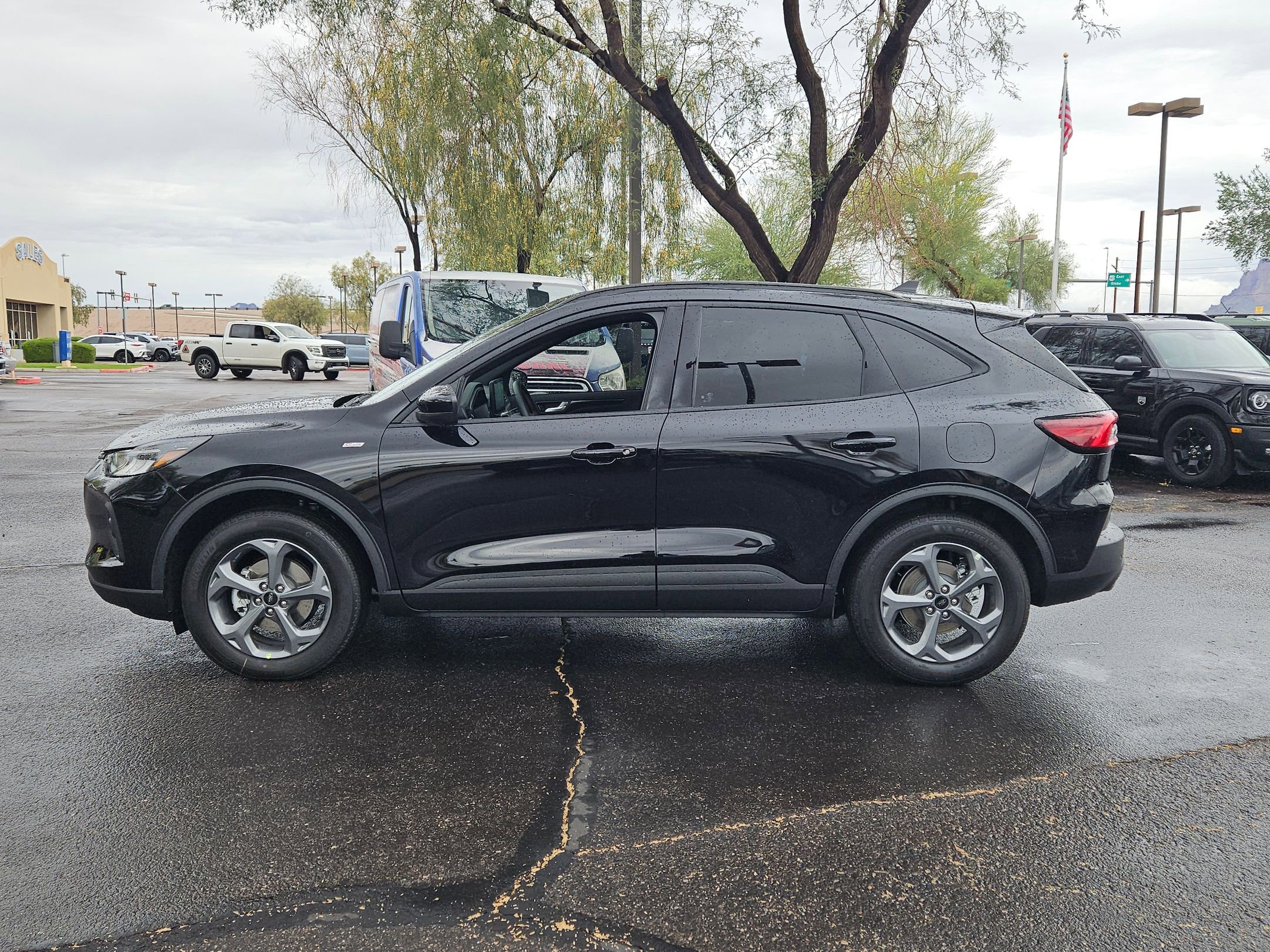 New 2026 Ford Escape ST-Line Select w/ Tech Pack #2 image 6