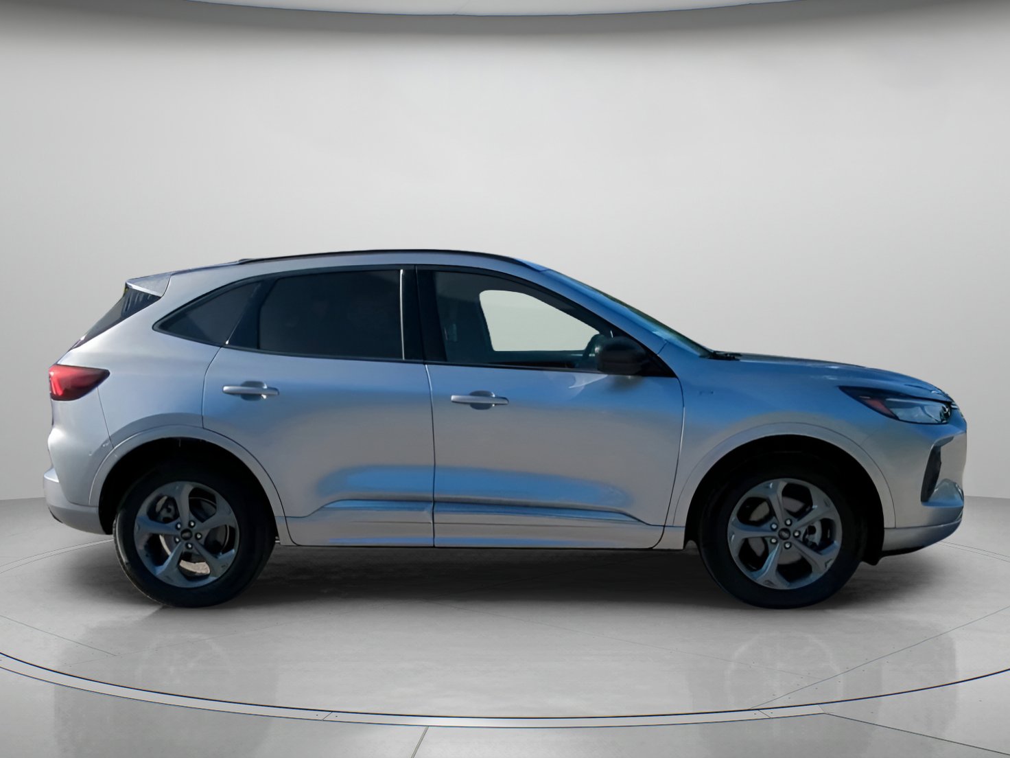 Certified 2023 Ford Escape ST-Line w/ Tech Pack #1 AWD/4WD image 33