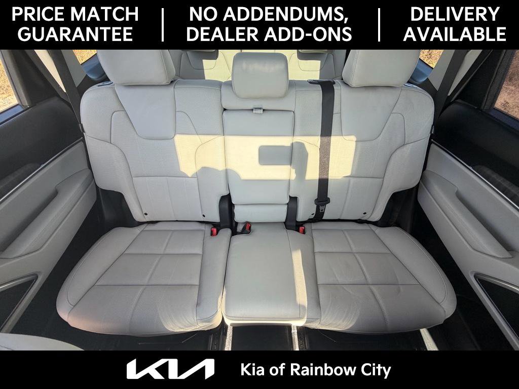 Used 2025 Kia Telluride SX image 19