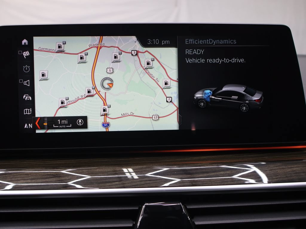 Used 2018 BMW 540i RWD image 24