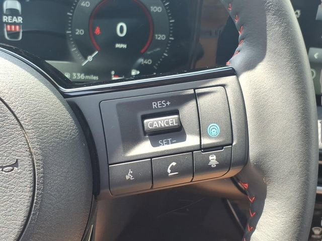 Used 2025 Nissan Kicks SR w/ SR Premium Package AWD/4WD image 24