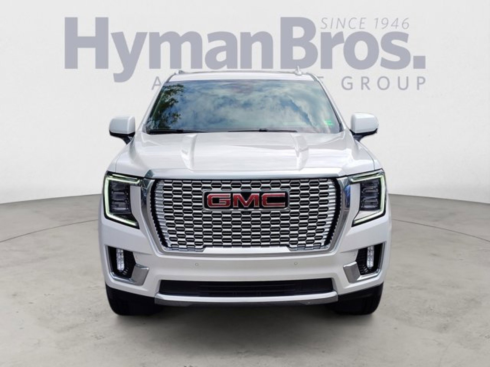 Used 2023 GMC Yukon Denali AWD/4WD image 8