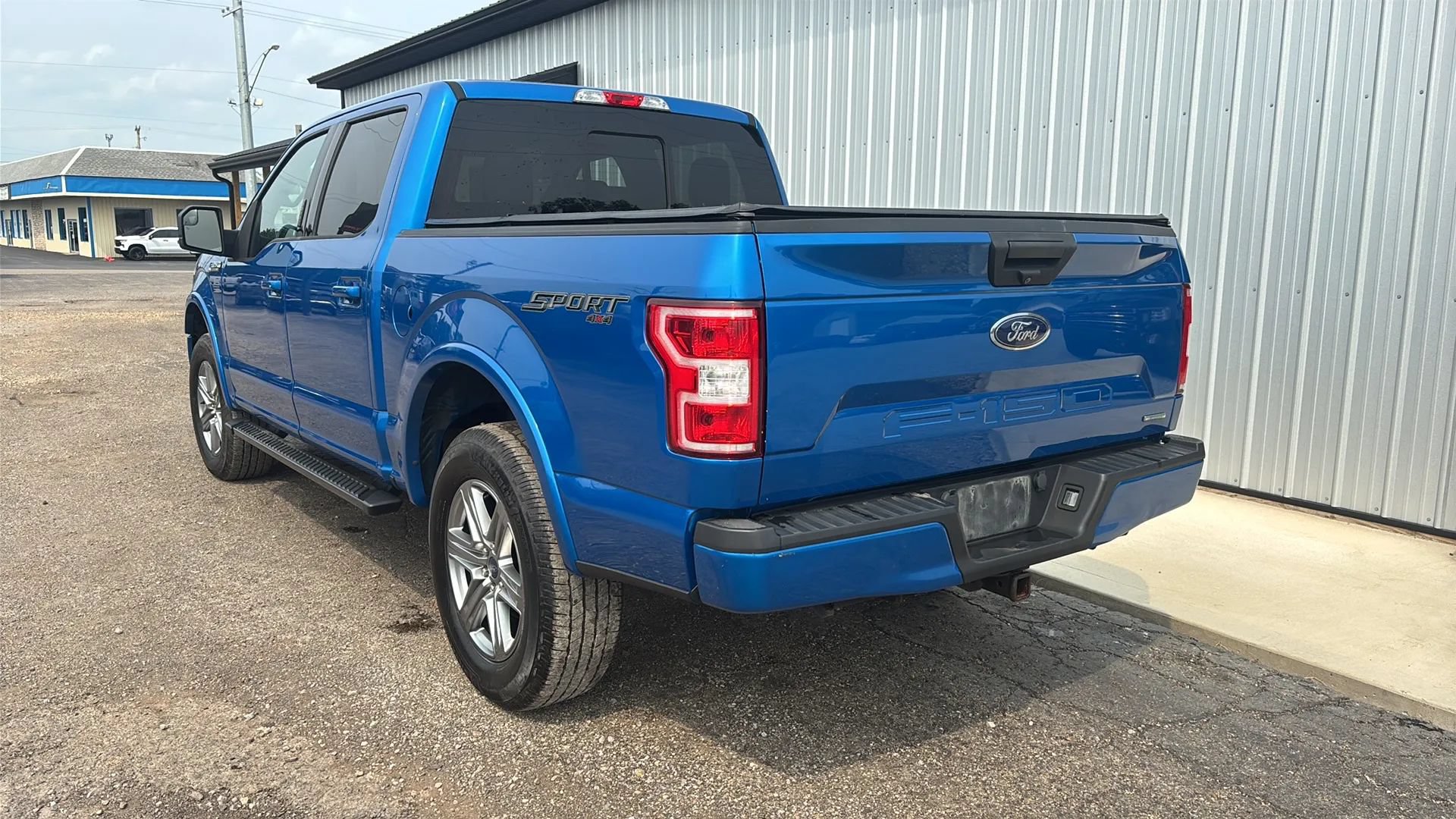 Used 2019 Ford F150 XLT w/ Equipment Group 302A Luxury AWD/4WD image 3
