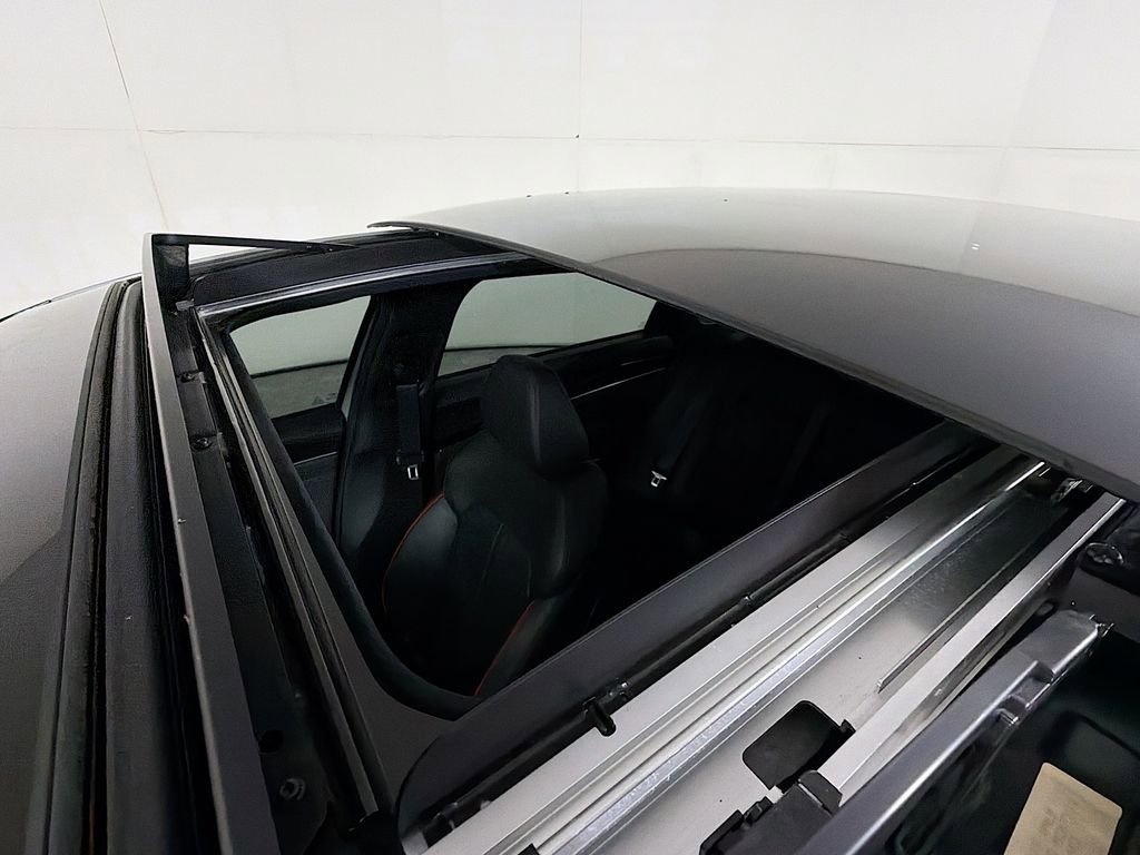 Used 2024 Kia K5 GT w/ GT1 Package image 16