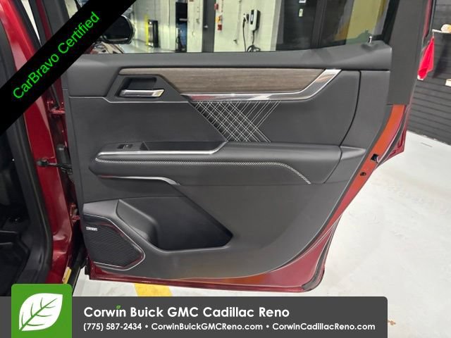 Certified 2025 GMC Acadia Denali w/ LPO, Floor Liner Package AWD/4WD image 36