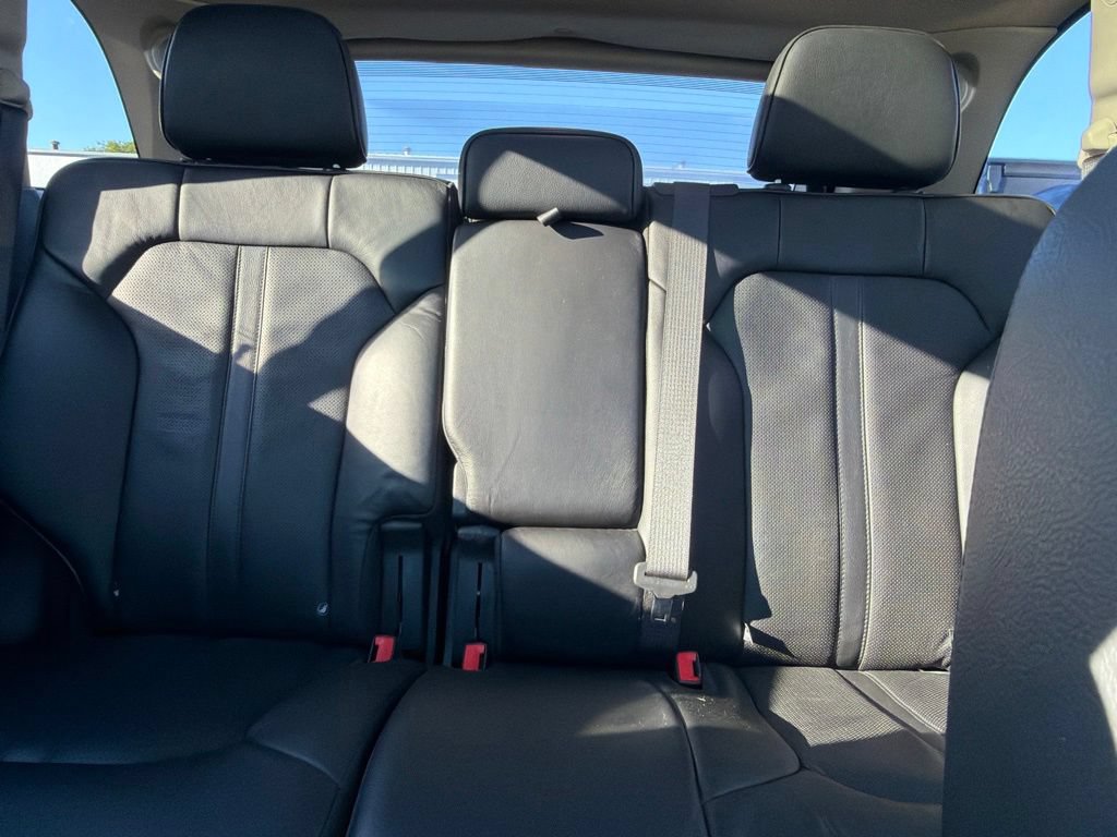 Used 2013 Lincoln MKX AWD image 20