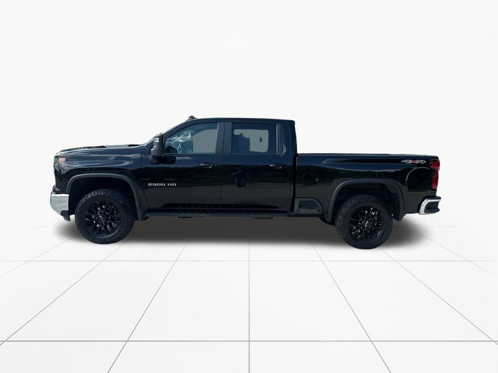 Used 2025 Chevrolet Silverado 2500 LT w/ Safety Package AWD/4WD video 4