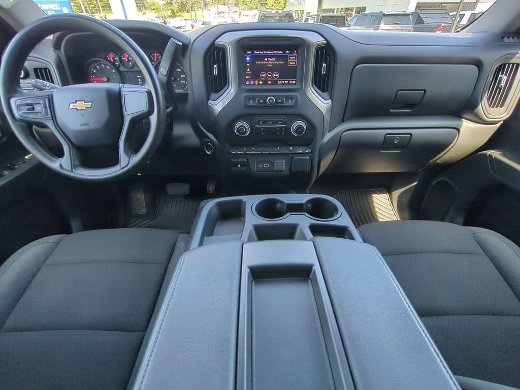 Used 2025 Chevrolet Silverado 2500 Custom w/ Custom Value Package AWD/4WD image 18