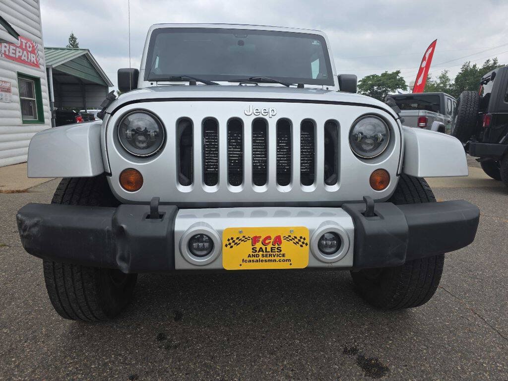 Used 2012 Jeep Wrangler Sahara AWD/4WD image 8