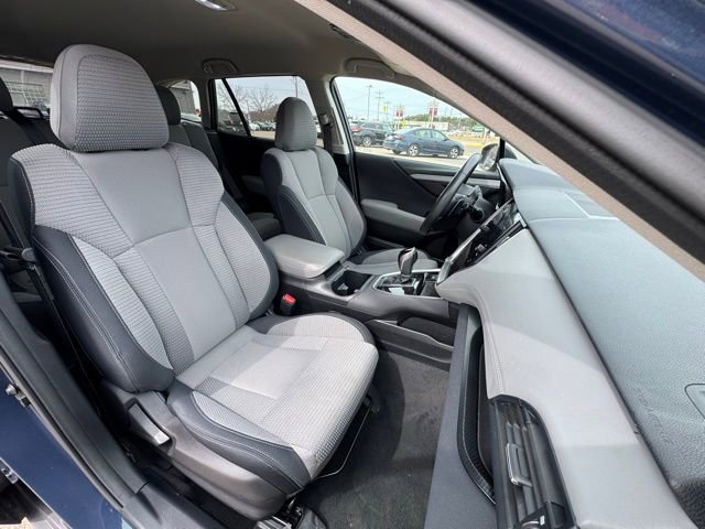 Used 2024 Subaru Outback Premium AWD/4WD image 11