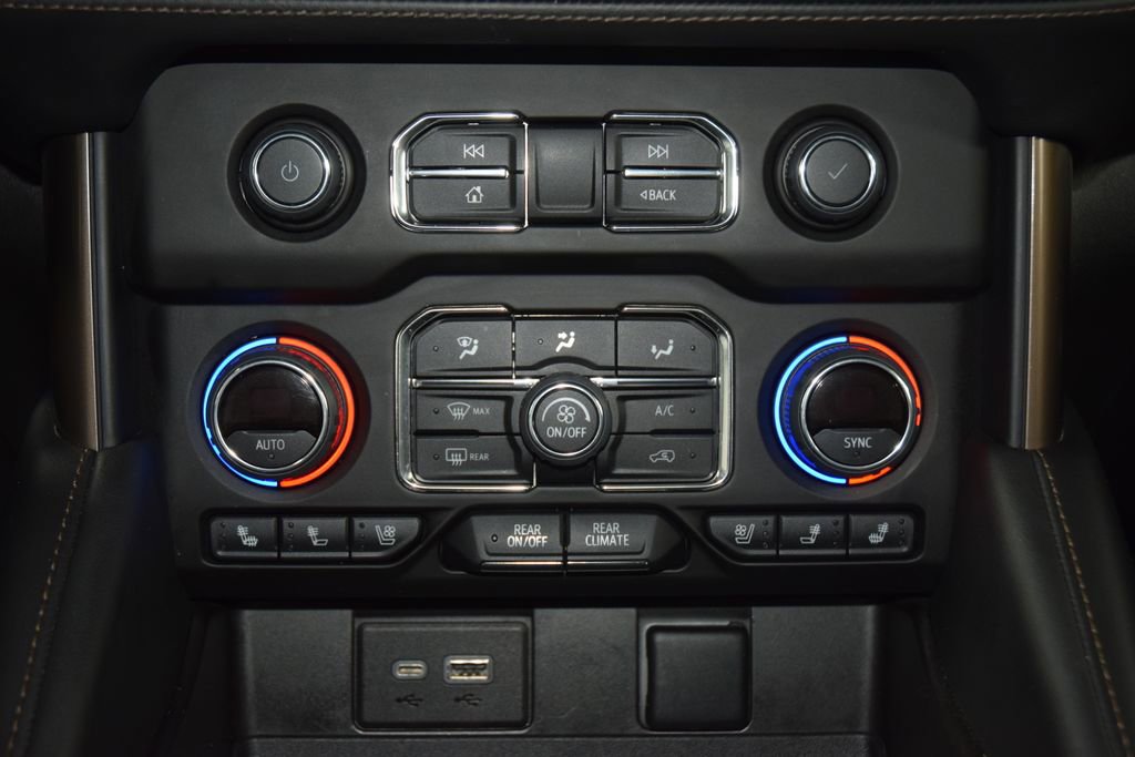 Used 2022 Chevrolet Tahoe High Country AWD/4WD image 33