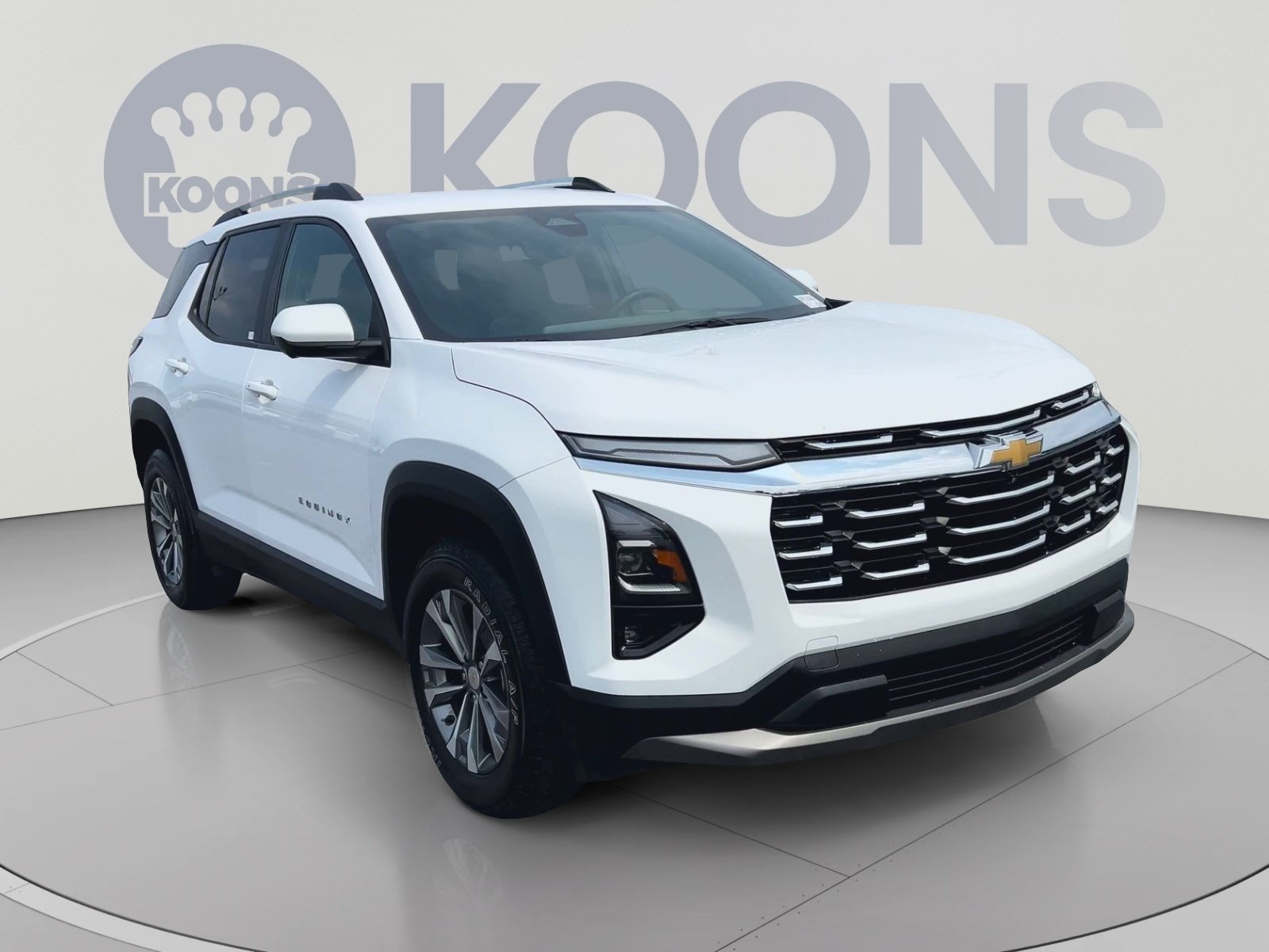 Used 2025 Chevrolet Equinox LT w/ Convenience Package II FWD image 4