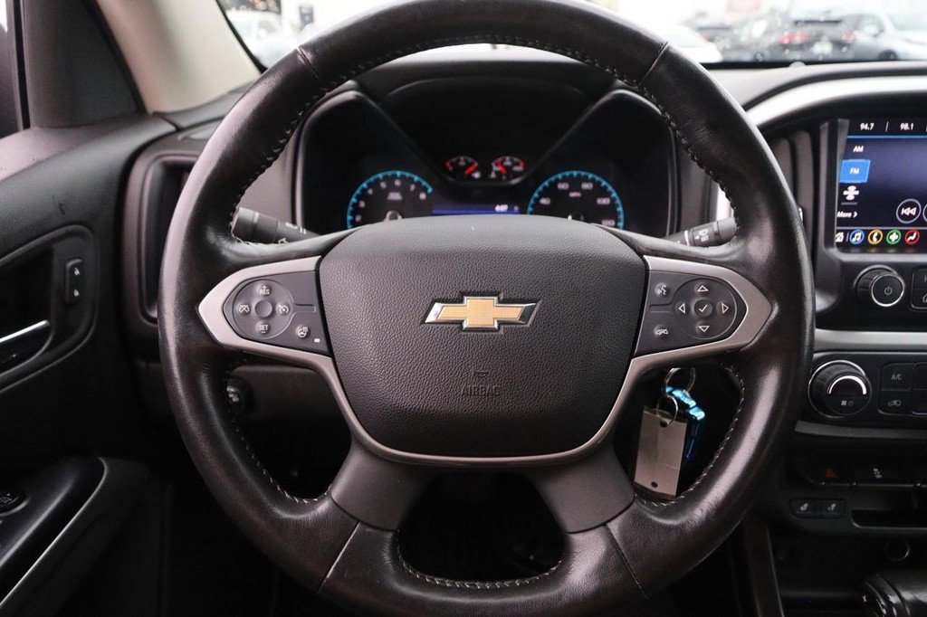 Used 2019 Chevrolet Colorado LT w/ Luxury Package, Chrome RWD image 11