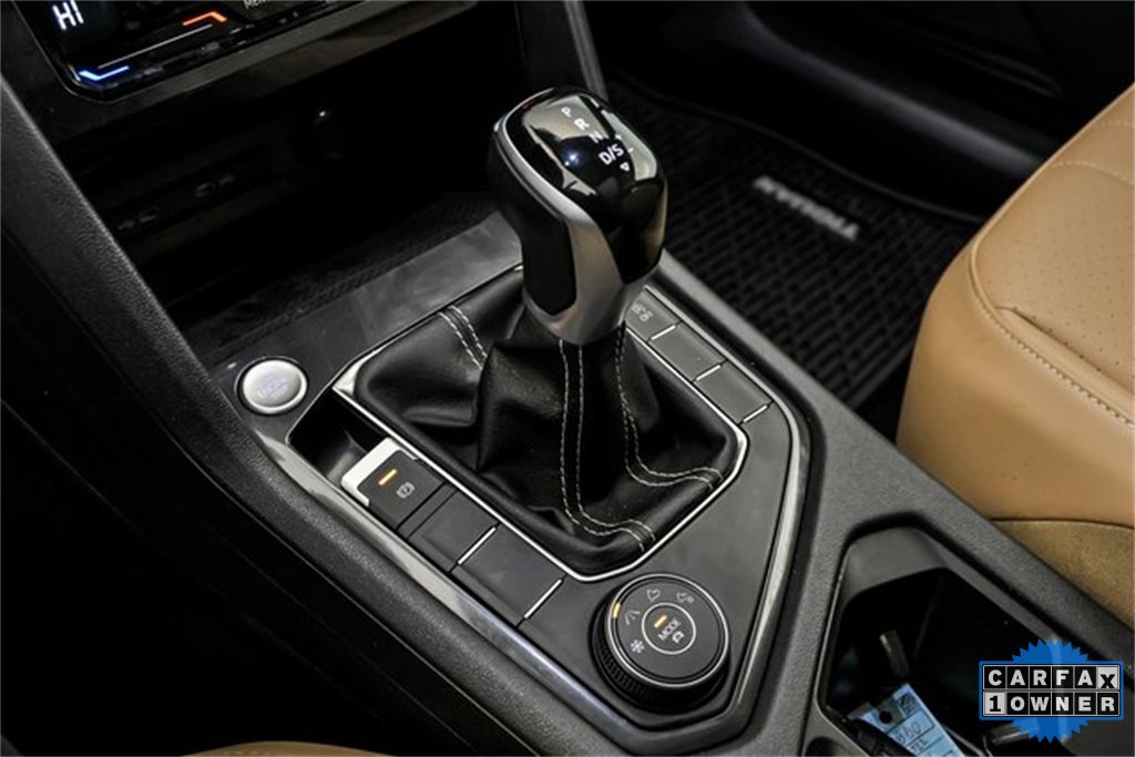 Used 2022 Volkswagen Tiguan SE w/ Panoramic Sunroof Package image 21