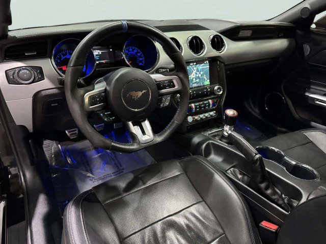 Used 2016 Ford Mustang Premium image 35