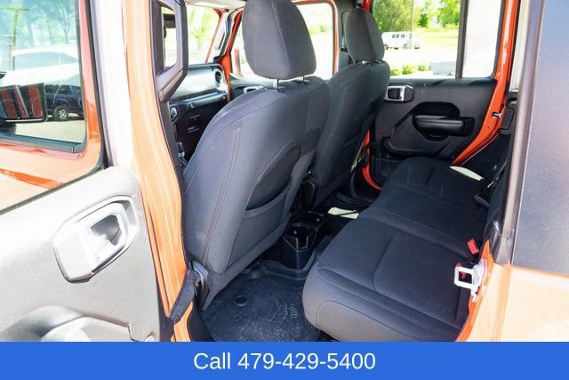 Used 2018 Jeep Wrangler Unlimited Sport S image 28