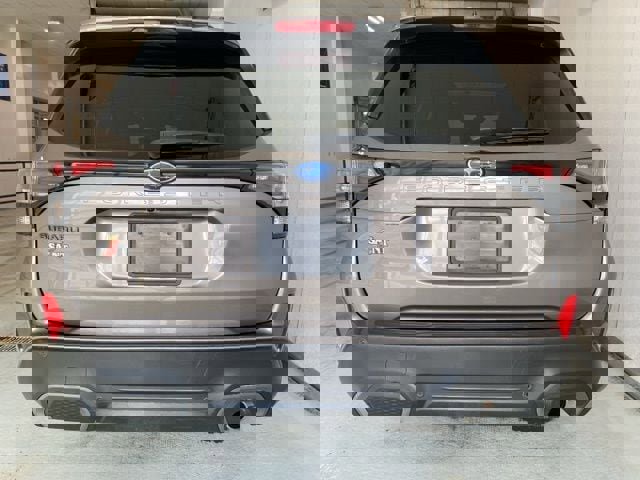 Certified 2025 Subaru Forester Limited AWD/4WD image 6