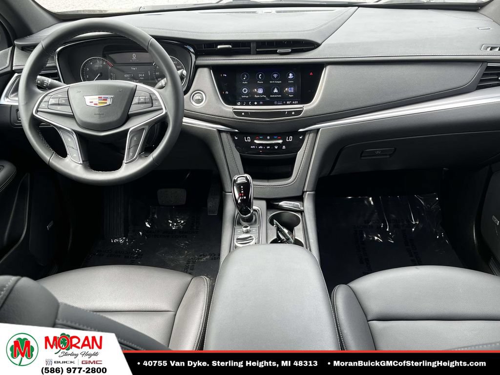 Certified 2024 Cadillac XT5 Luxury AWD/4WD image 14