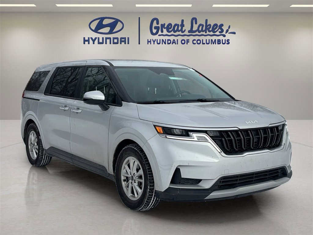 Used 2022 Kia Carnival LX image 7