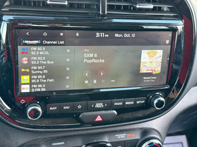 Used 2022 Kia Soul S FWD image 16